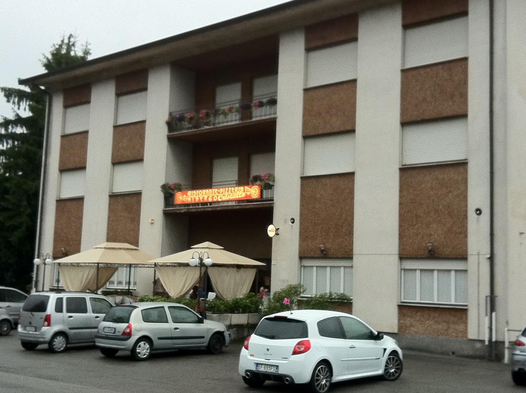 奥贝格克里斯塔洛酒店 Cittiglio 外观 照片